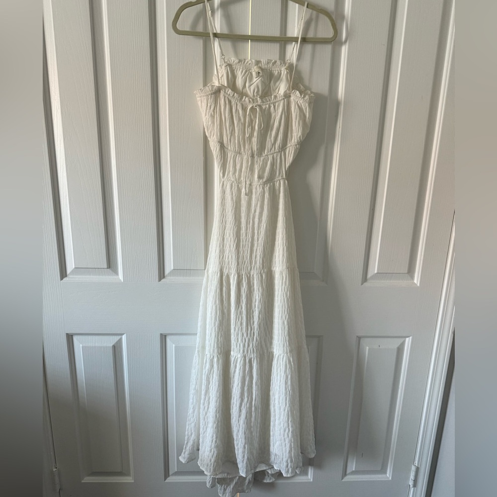 Mahina White Maxi Dress